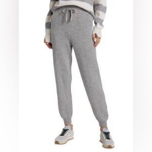 rag & bone Heather Gray Knit Joggers. 100% cashmere